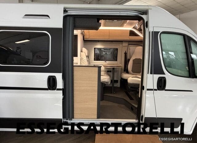 ADRIA NEW TWIN PLUS 600 SPB FAMILY DOPPIO MATRIMONIALE WEBASTO 599 CM 2026 pieno