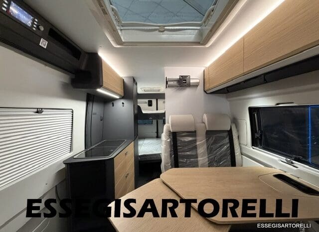 ADRIA NEW TWIN PLUS 600 SPB FAMILY DOPPIO MATRIMONIALE WEBASTO 599 CM 2026 pieno