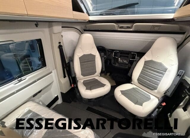 ADRIA NEW TWIN PLUS 600 SPB FAMILY DOPPIO MATRIMONIALE WEBASTO 599 CM 2026 pieno