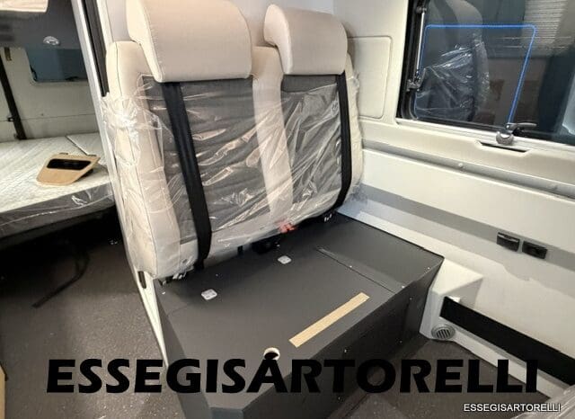 ADRIA NEW TWIN PLUS 600 SPB FAMILY DOPPIO MATRIMONIALE WEBASTO 599 CM 2026 pieno