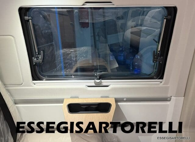 ADRIA NEW TWIN PLUS 600 SPB FAMILY DOPPIO MATRIMONIALE WEBASTO 599 CM 2026 pieno