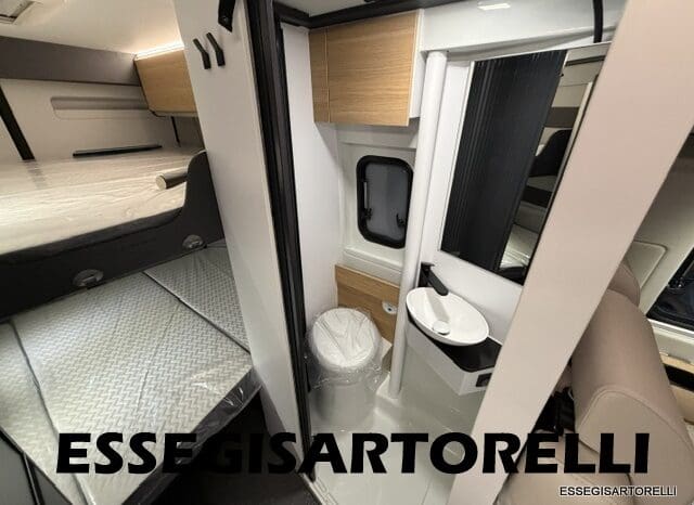 ADRIA NEW TWIN PLUS 600 SPB FAMILY DOPPIO MATRIMONIALE WEBASTO 599 CM 2026 pieno