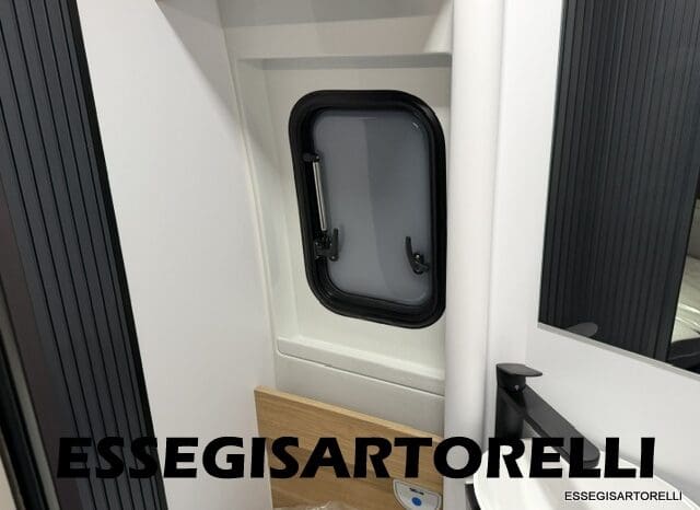 ADRIA NEW TWIN PLUS 600 SPB FAMILY DOPPIO MATRIMONIALE WEBASTO 599 CM 2026 pieno