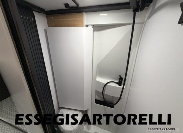 ADRIA NEW TWIN PLUS 600 SPB FAMILY DOPPIO MATRIMONIALE WEBASTO 599 CM 2026 pieno