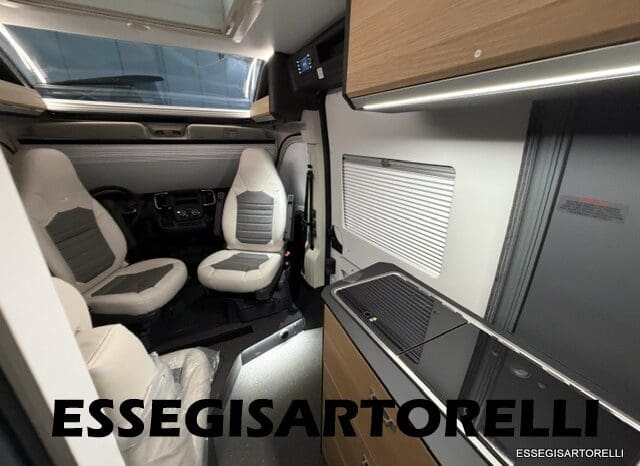 ADRIA NEW TWIN PLUS 600 SPB FAMILY DOPPIO MATRIMONIALE WEBASTO 599 CM 2026 pieno