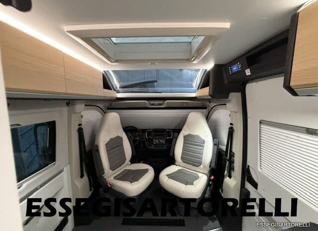 ADRIA NEW TWIN PLUS 600 SPB FAMILY DOPPIO MATRIMONIALE WEBASTO 599 CM 2026 pieno