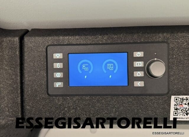 ADRIA NEW TWIN PLUS 600 SPB FAMILY DOPPIO MATRIMONIALE WEBASTO 599 CM 2026 pieno