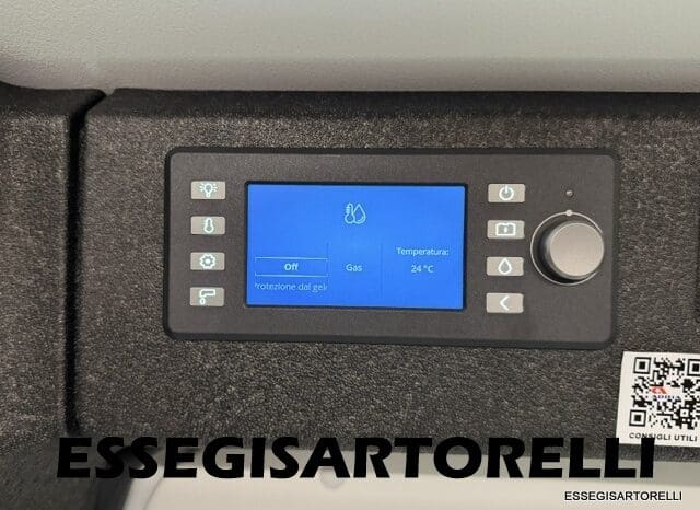 ADRIA NEW TWIN PLUS 600 SPB FAMILY DOPPIO MATRIMONIALE WEBASTO 599 CM 2026 pieno