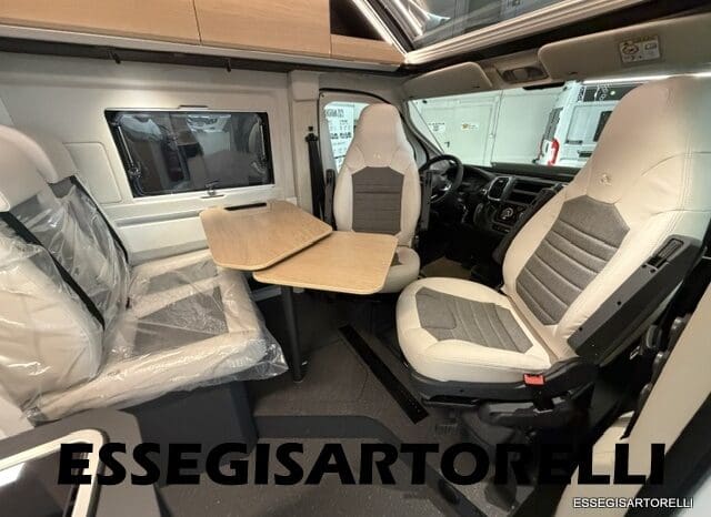 ADRIA NEW TWIN PLUS 600 SPB FAMILY DOPPIO MATRIMONIALE WEBASTO 599 CM 2026 pieno