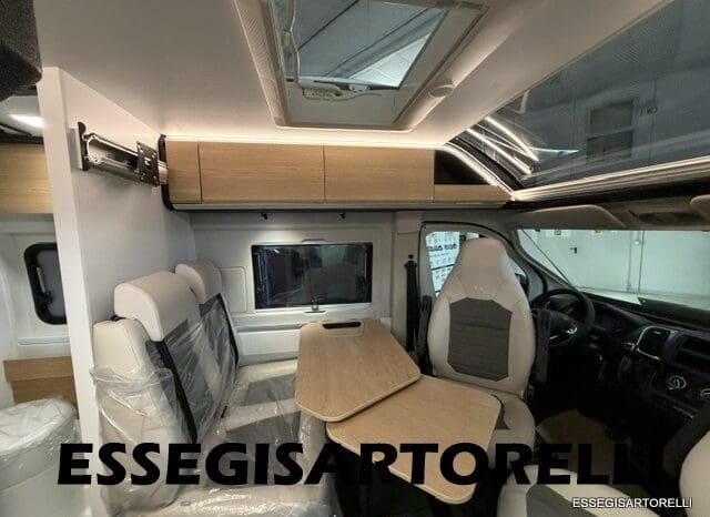 ADRIA NEW TWIN PLUS 600 SPB FAMILY DOPPIO MATRIMONIALE WEBASTO 599 CM 2026 pieno