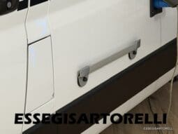 ADRIA NEW TWIN PLUS 600 SPB FAMILY DOPPIO MATRIMONIALE WEBASTO 599 CM 2026 pieno