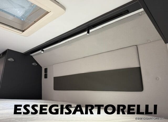 ADRIA NEW TWIN PLUS 600 SPB FAMILY DOPPIO MATRIMONIALE WEBASTO 599 CM 2026 pieno
