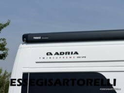 ADRIA TWIN SUPREME EDITION 600 SPB AUTOMATICO AT8 599 CM ADAS 2026 pieno
