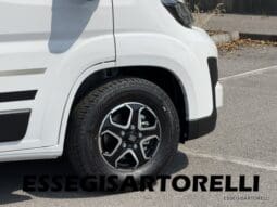 ADRIA TWIN SUPREME EDITION 600 SPB AUTOMATICO AT8 599 CM ADAS 2026 pieno
