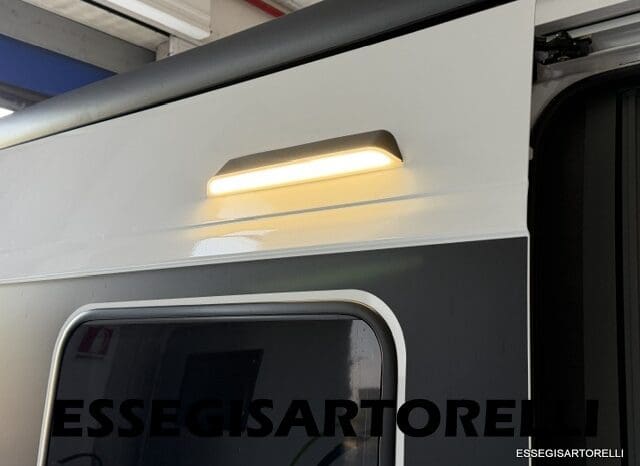 ADRIA TWIN SUPREME EDITION 600 SPB AUTOMATICO AT8 599 CM ADAS 2026 pieno