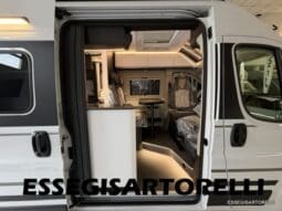 ADRIA TWIN SUPREME EDITION 600 SPB AUTOMATICO AT8 599 CM ADAS 2026 pieno