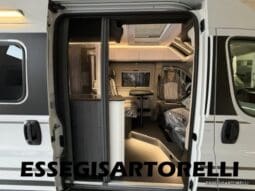 ADRIA TWIN SUPREME EDITION 600 SPB AUTOMATICO AT8 599 CM ADAS 2026 pieno
