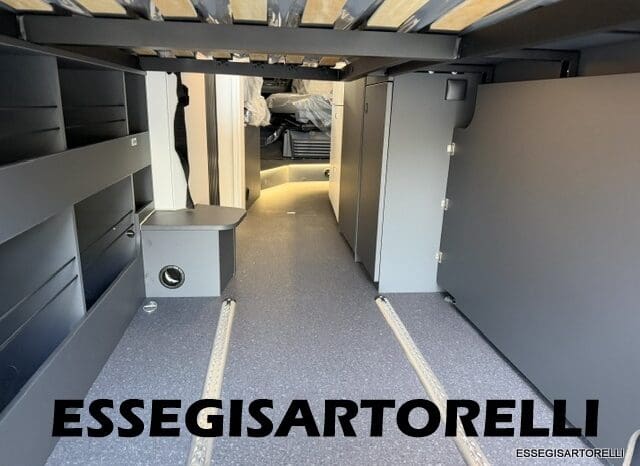ADRIA TWIN SUPREME EDITION 600 SPB AUTOMATICO AT8 599 CM ADAS 2026 pieno