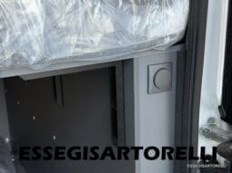 ADRIA TWIN SUPREME EDITION 600 SPB AUTOMATICO AT8 599 CM ADAS 2026 pieno