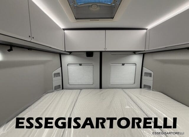ADRIA TWIN SUPREME EDITION 600 SPB AUTOMATICO AT8 599 CM ADAS 2026 pieno
