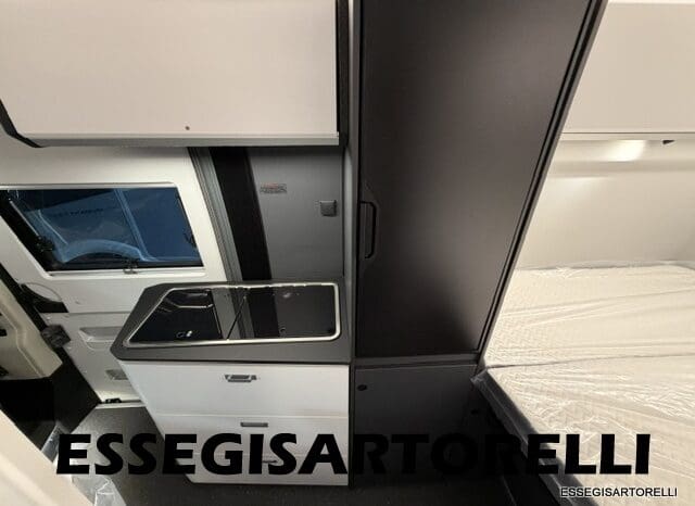 ADRIA TWIN SUPREME EDITION 600 SPB AUTOMATICO AT8 599 CM ADAS 2026 pieno