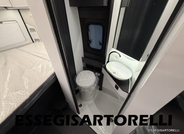 ADRIA TWIN SUPREME EDITION 600 SPB AUTOMATICO AT8 599 CM ADAS 2026 pieno