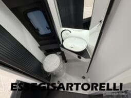 ADRIA TWIN SUPREME EDITION 600 SPB AUTOMATICO AT8 599 CM ADAS 2026 pieno