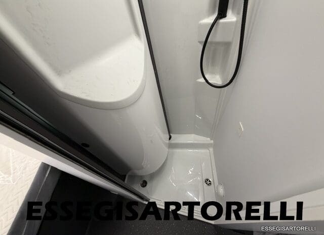ADRIA TWIN SUPREME EDITION 600 SPB AUTOMATICO AT8 599 CM ADAS 2026 pieno