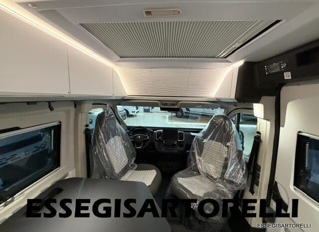 ADRIA TWIN SUPREME EDITION 600 SPB AUTOMATICO AT8 599 CM ADAS 2026 pieno