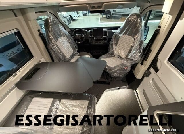ADRIA TWIN SUPREME EDITION 600 SPB AUTOMATICO AT8 599 CM ADAS 2026 pieno