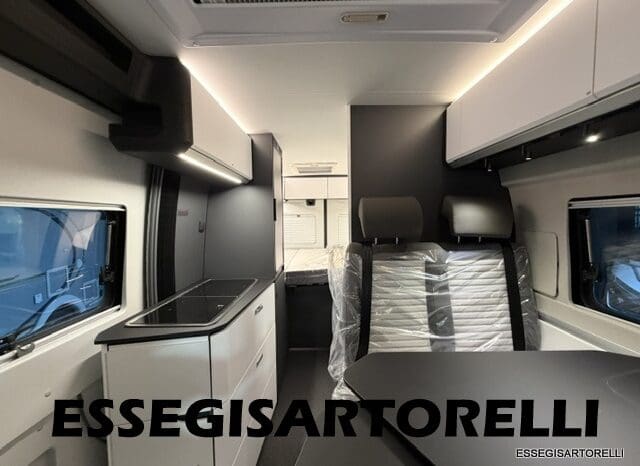 ADRIA TWIN SUPREME EDITION 600 SPB AUTOMATICO AT8 599 CM ADAS 2026 pieno