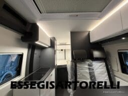 ADRIA TWIN SUPREME EDITION 600 SPB AUTOMATICO AT8 599 CM ADAS 2026 pieno