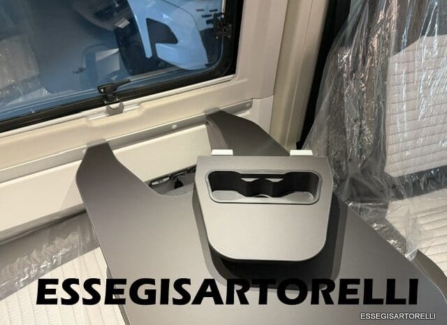 ADRIA TWIN SUPREME EDITION 600 SPB AUTOMATICO AT8 599 CM ADAS 2026 pieno
