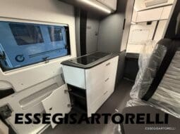 ADRIA TWIN SUPREME EDITION 600 SPB AUTOMATICO AT8 599 CM ADAS 2026 pieno