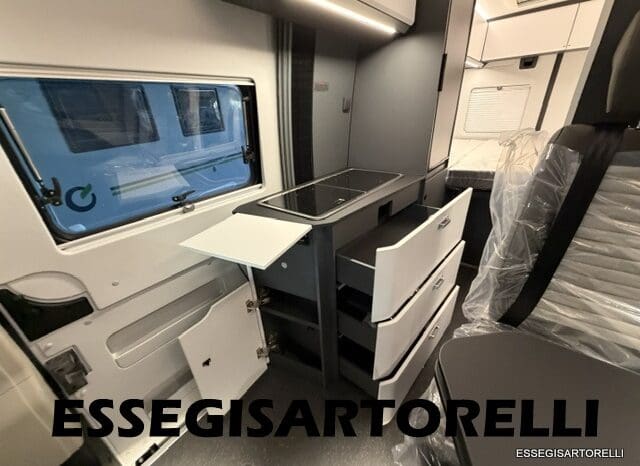 ADRIA TWIN SUPREME EDITION 600 SPB AUTOMATICO AT8 599 CM ADAS 2026 pieno