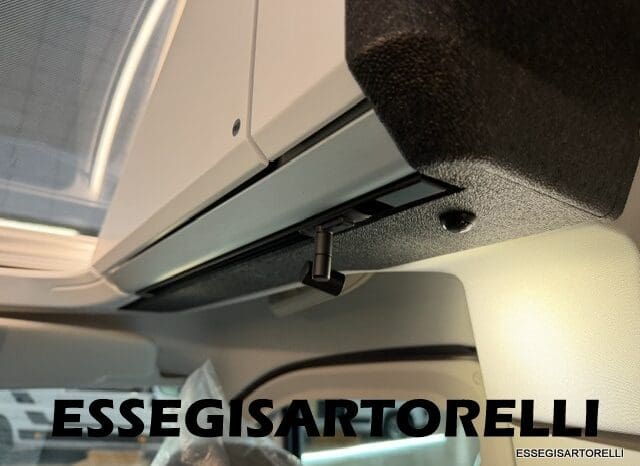 ADRIA TWIN SUPREME EDITION 600 SPB AUTOMATICO AT8 599 CM ADAS 2026 pieno
