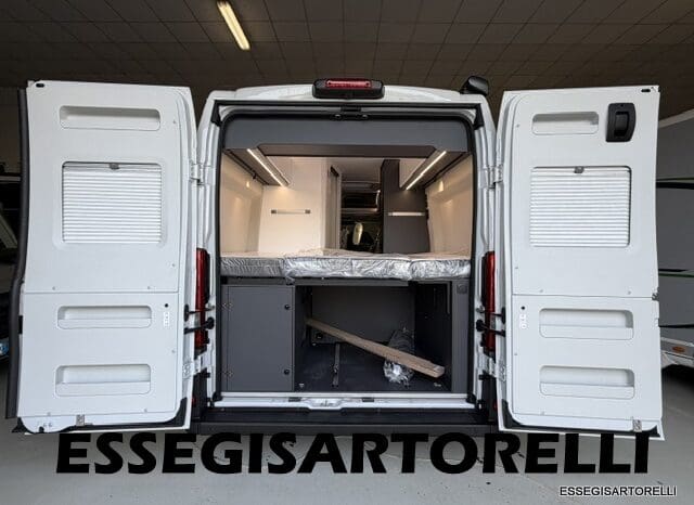ADRIA TWIN SUPREME EDITION 600 SPB AUTOMATICO AT8 599 CM ADAS 2026 pieno