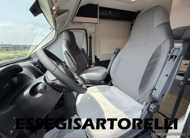 CHAUSSON SWEET LINE V 594 MAX AUTOMATICO FULL LITHIO 599 CM DOPPIO MATRIMONIALE IN CODA 2026 pieno