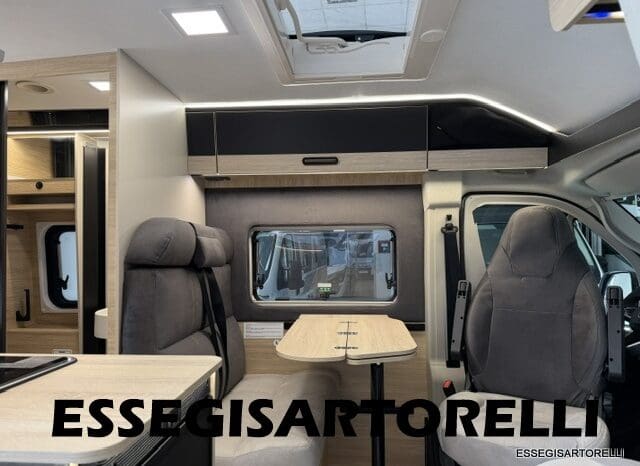 CHAUSSON SWEET LINE V 594 MAX AUTOMATICO FULL LITHIO 599 CM DOPPIO MATRIMONIALE IN CODA 2026 pieno