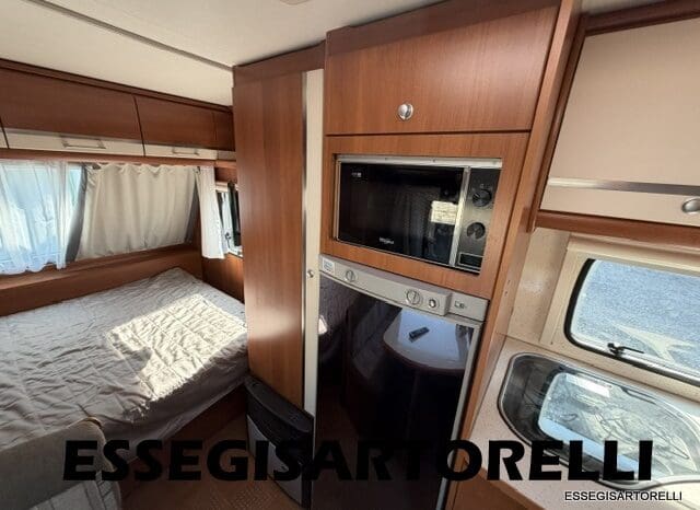 CARAVELAIR VENICIA 490 6 POSTI 2014 FULL 1.400 KG MOVER CLIMA MESTIC pieno