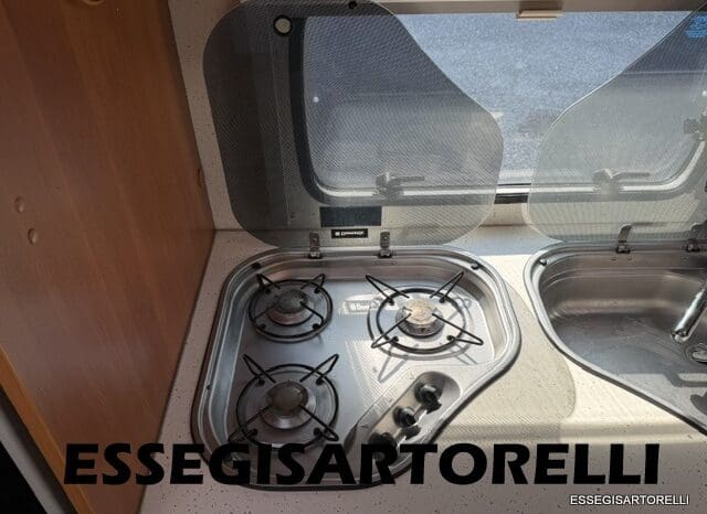 CARAVELAIR VENICIA 490 6 POSTI 2014 FULL 1.400 KG MOVER CLIMA MESTIC pieno