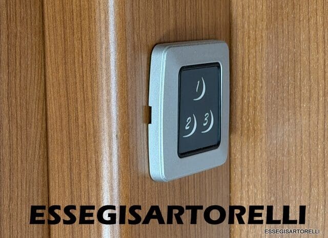 CARAVELAIR VENICIA 490 6 POSTI 2014 FULL 1.400 KG MOVER CLIMA MESTIC pieno