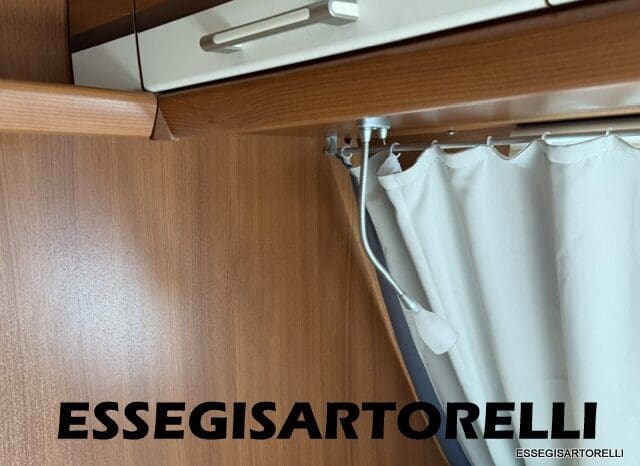 CARAVELAIR VENICIA 490 6 POSTI 2014 FULL 1.400 KG MOVER CLIMA MESTIC pieno