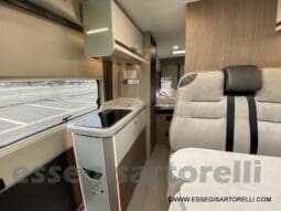 CHAUSSON ROADLINE PREMIUM V 690 VAN 636 UNIPROPRIETARIO 2021 KM 19.391 pieno