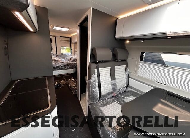 ADRIA NEW TWIN SUPREME EDITION 640 SGX AUTOMATICO 35 H 636 MY 26 pieno