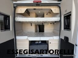 CHAUSSON SPORTLINE V 594 MAX DOPPIO MATRIMONIALE IN CODA 2026 SERIE VAN 599 CM pieno