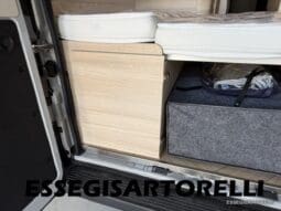 CHAUSSON SPORTLINE V 594 MAX DOPPIO MATRIMONIALE IN CODA 2026 SERIE VAN 599 CM pieno