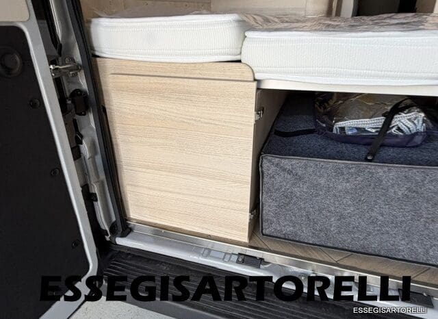 CHAUSSON SPORTLINE V 594 MAX DOPPIO MATRIMONIALE IN CODA 2026 SERIE VAN 599 CM pieno