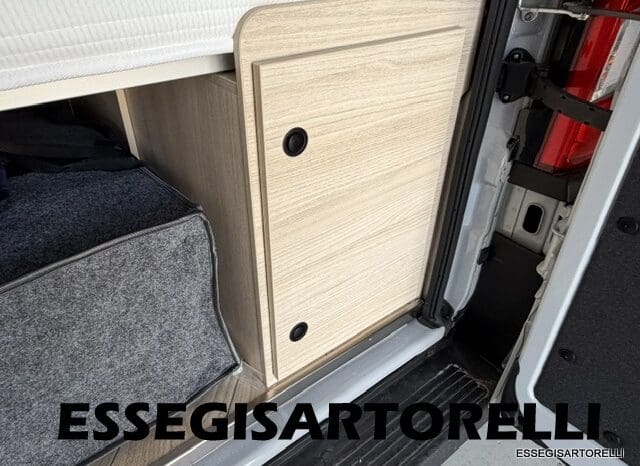 CHAUSSON SPORTLINE V 594 MAX DOPPIO MATRIMONIALE IN CODA 2026 SERIE VAN 599 CM pieno