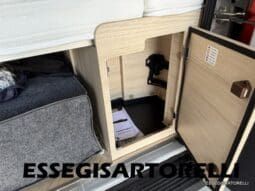 CHAUSSON SPORTLINE V 594 MAX DOPPIO MATRIMONIALE IN CODA 2026 SERIE VAN 599 CM pieno